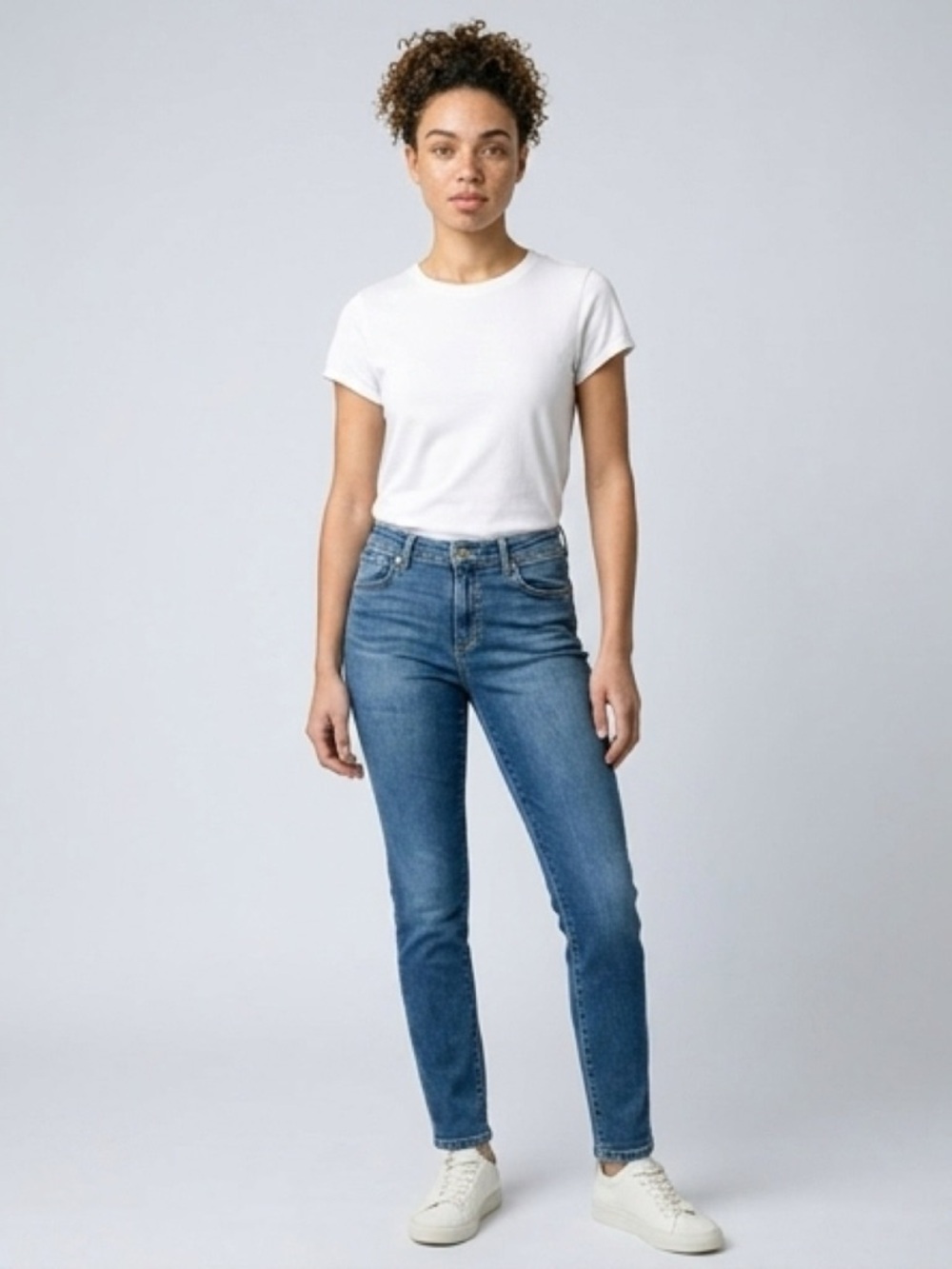 Joe's Jeans Straight Leg in Deep Blue